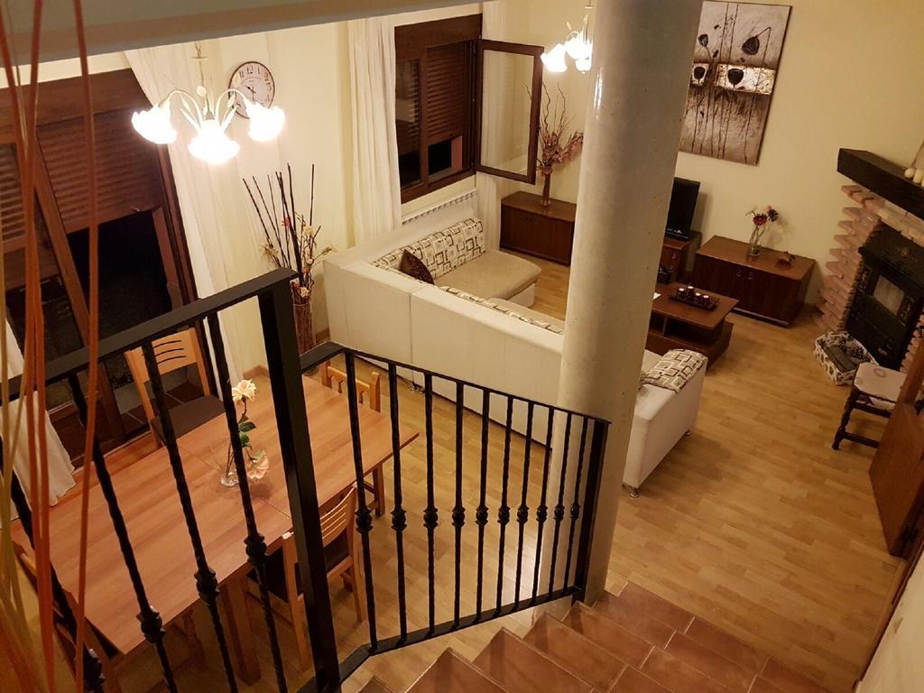 Casa Rural Claudia Albarracín Exterior foto