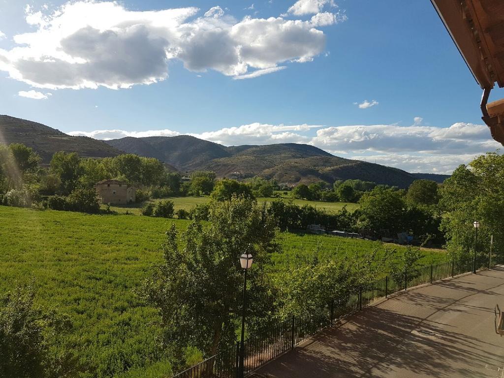 Casa Rural Claudia Albarracín Exterior foto